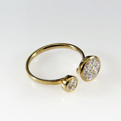 Ring 333er mit Zirkonia – Bild 2